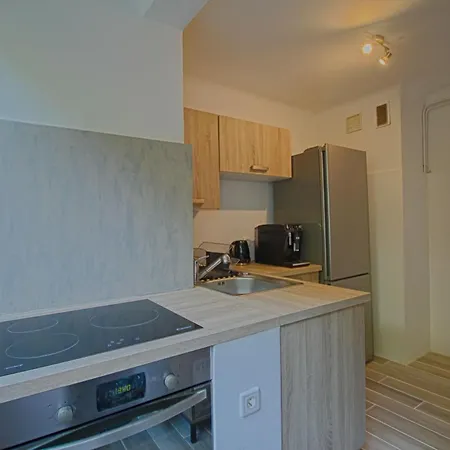 Eugénie Centre-ville Appartement *