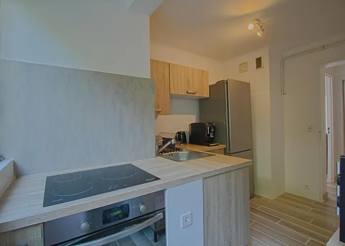 Eugenie Centre-ville Apartment *